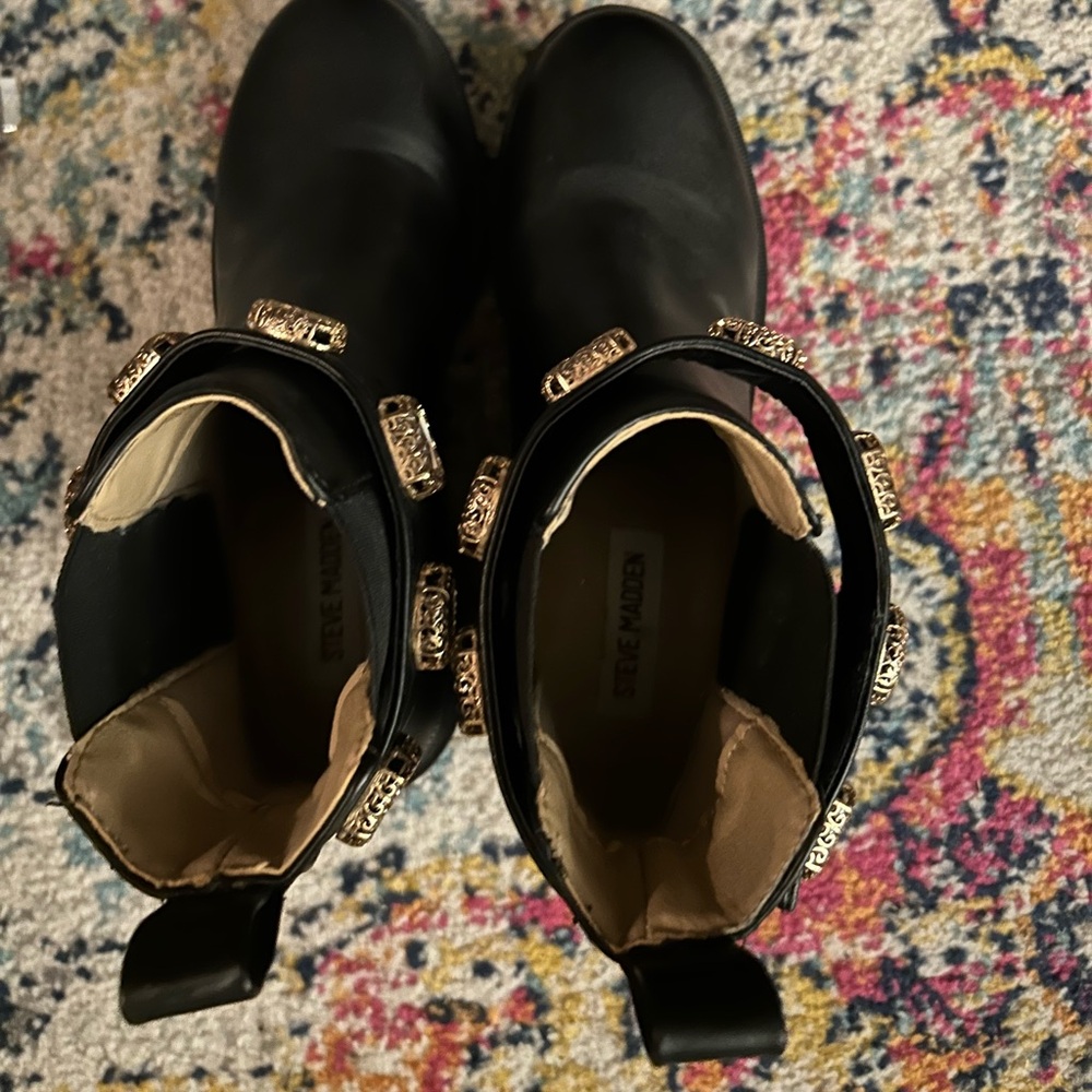 Steve Madden Women’s Ankle Boot - Picture 4 of 12